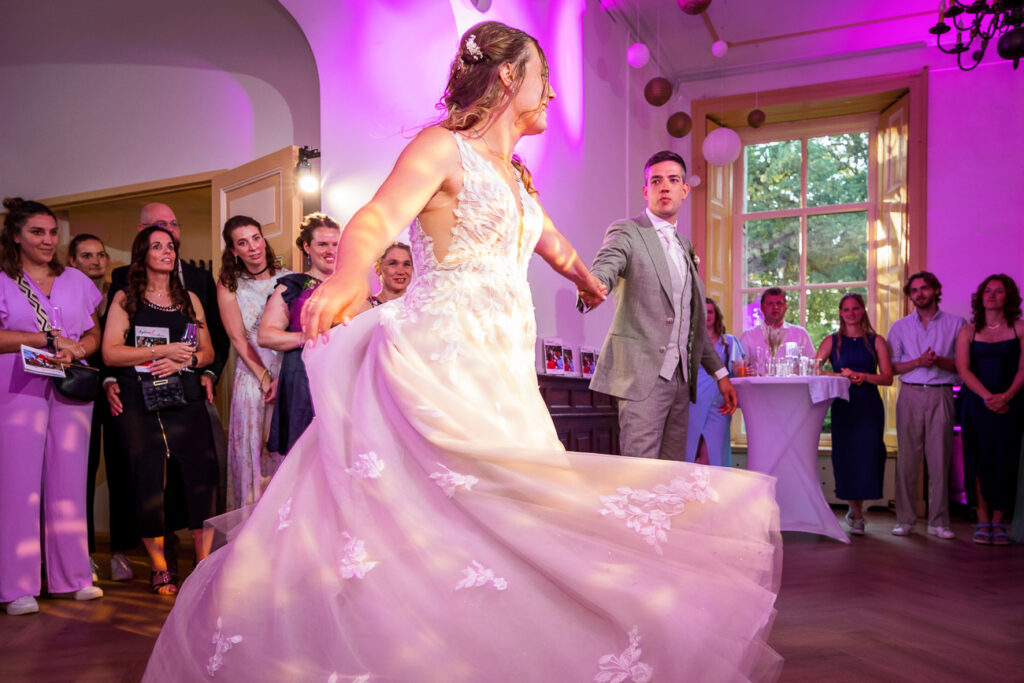 Fees bij Huis te Eerbeek 